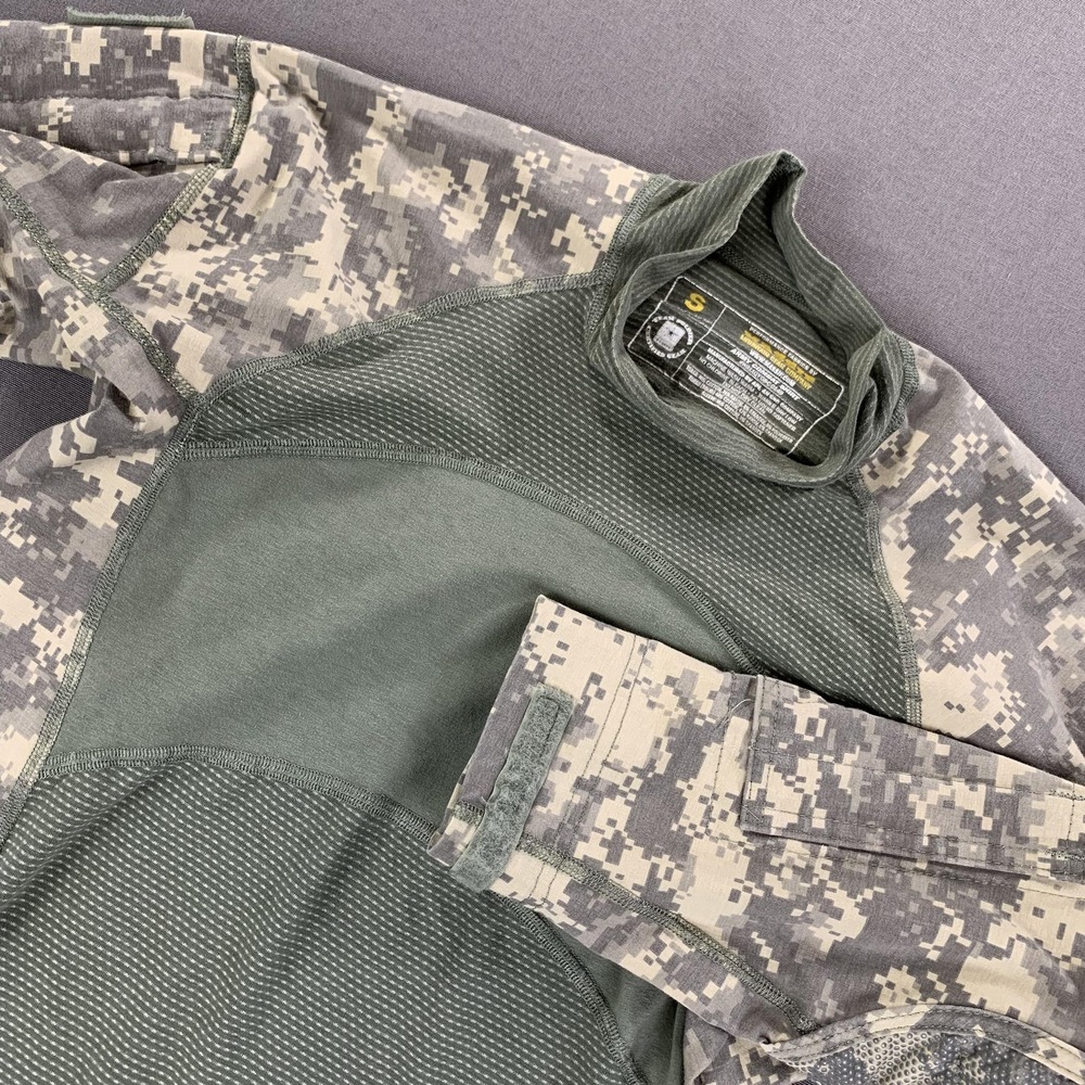 Massif Army Combat Shirt Mens Small Green Digital Camo‎ Tactical ACU Long Sleeve